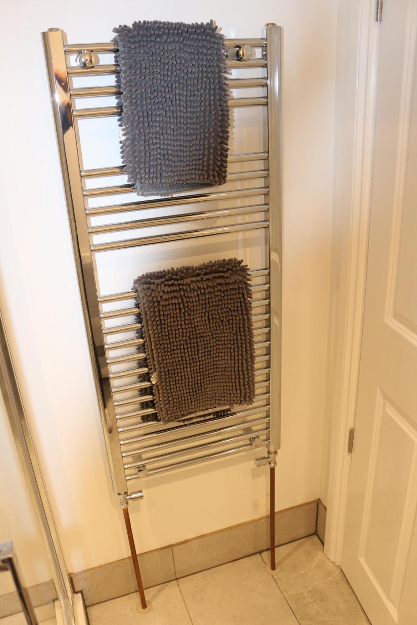 ווטפורד Self Contained, Double Bed Studio, Private Kitchen, Private Bath, Walking Distance To Harry Potter מראה חיצוני תמונה